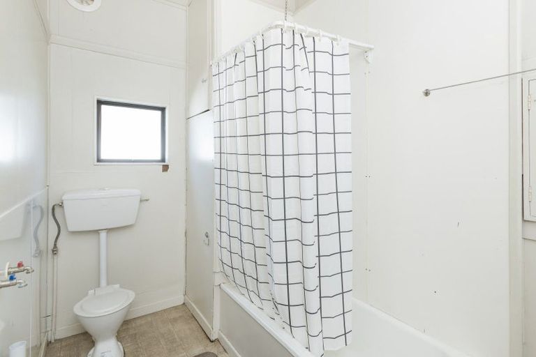 Photo of property in 8 Wellington Street, Te Hapara, Gisborne, 4010