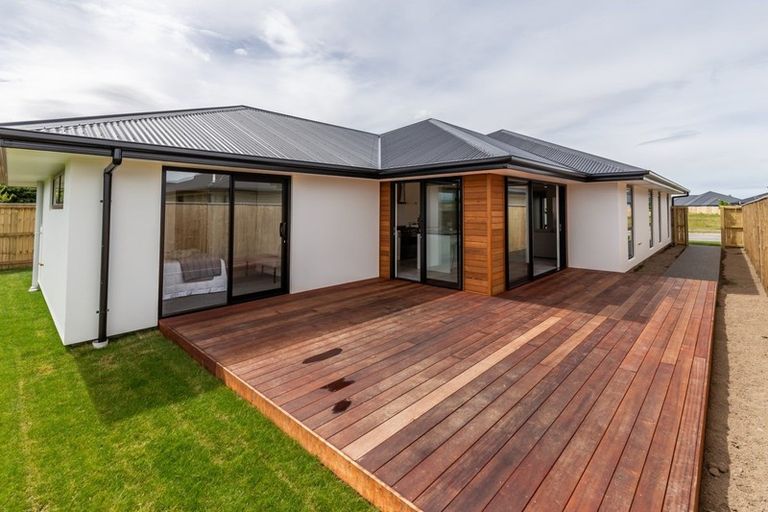 Photo of property in 17 Merlin Terrace, Rolleston, 7615