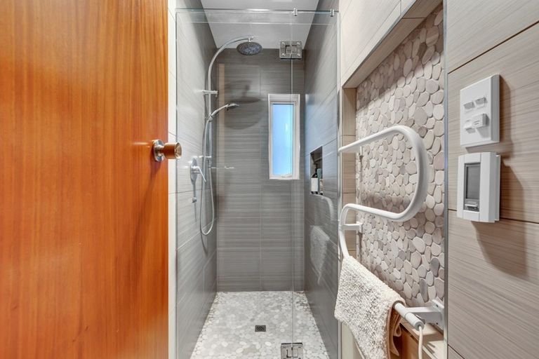 Photo of property in 24 Rata Street, Hawera, 4610