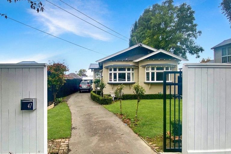 Photo of property in 47 Ngaio Street, Saint Martins, Christchurch, 8022