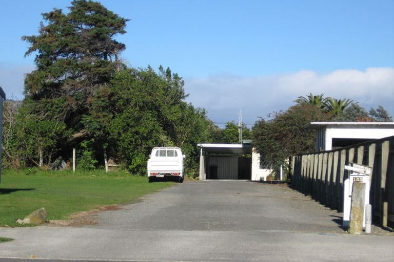 Photo of property in 153b Tasman Road, Otaki, 5512