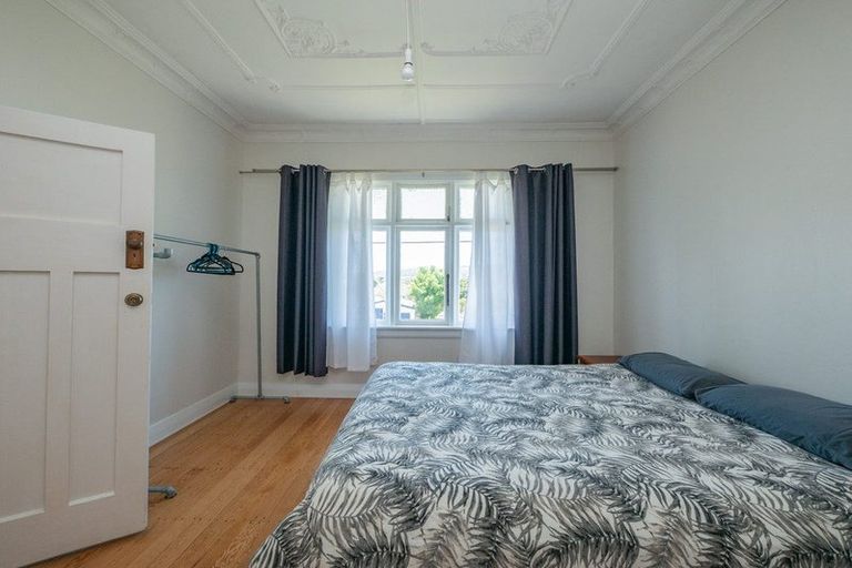 Photo of property in 74 Forbury Road, Saint Clair, Dunedin, 9012