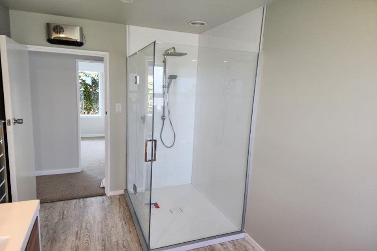 Photo of property in 1 Guinness Crescent, Ilam, Christchurch, 8041
