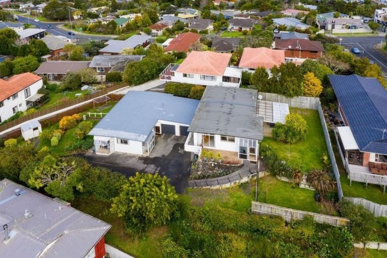 Photo of property in 2/30 Summit Drive, Torbay, Auckland, 0630