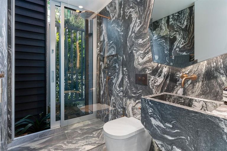 Photo of property in 7 Rarere Road, Hauraki, Auckland, 0622