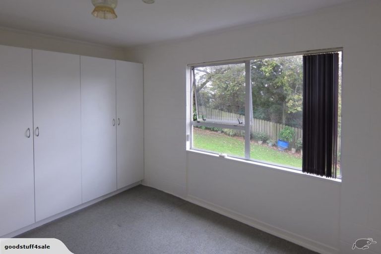 Photo of property in 6/38 Edmonton Road, Henderson, Auckland, 0612