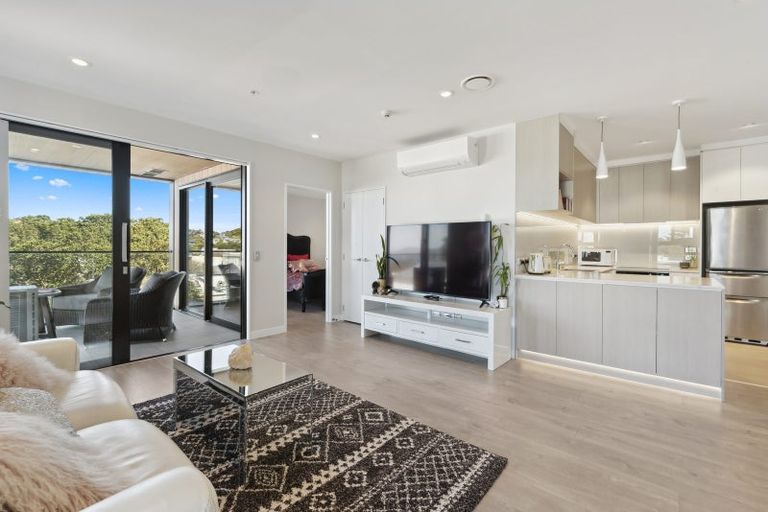 Photo of property in The Victor, 311/4 Bute Road, Browns Bay, Auckland, 0630