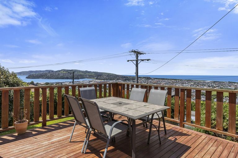 Photo of property in 118 Forfar Street, Clyde Hill, Dunedin, 9011