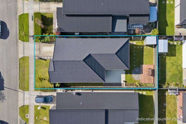 Photo of property in 17 Te Kaeaea Crescent, Wallaceville, Upper Hutt, 5018