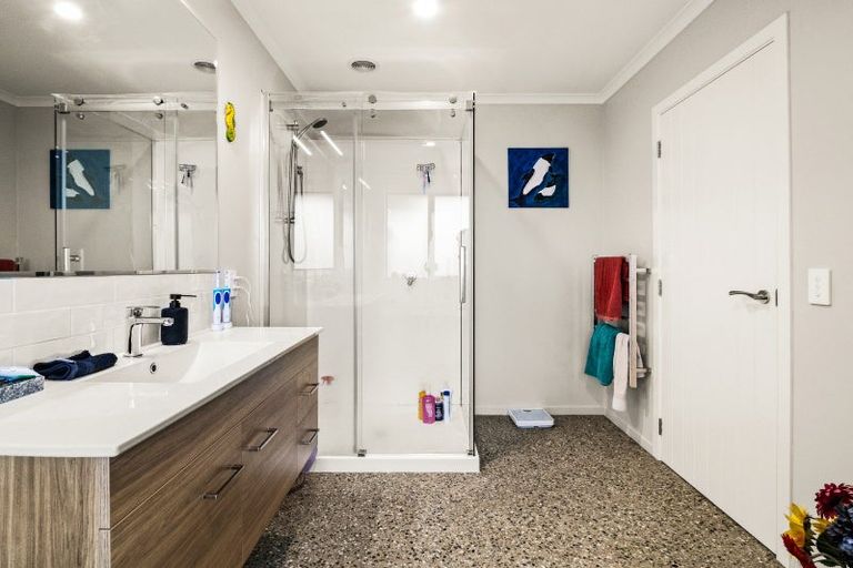 Photo of property in 9 Goddard Way, Sawyers Bay, Port Chalmers, 9023