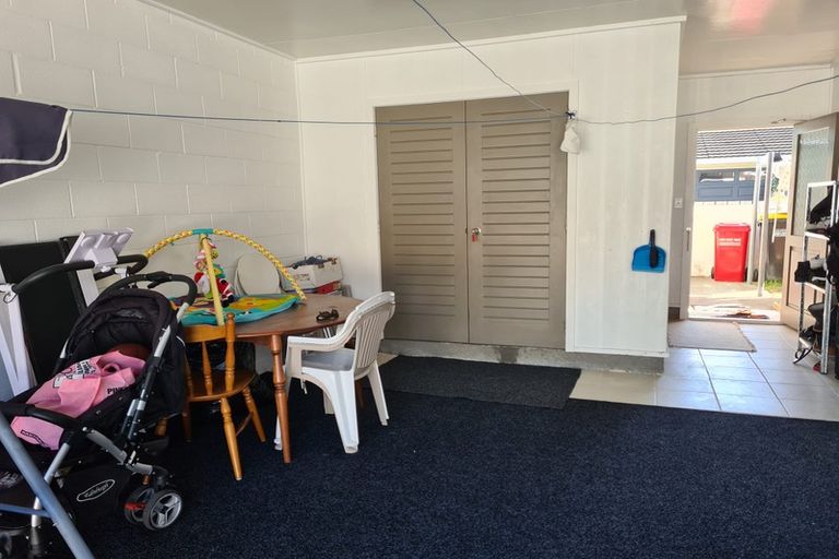 Photo of property in 55a Kempton Street, Greytown, 5712