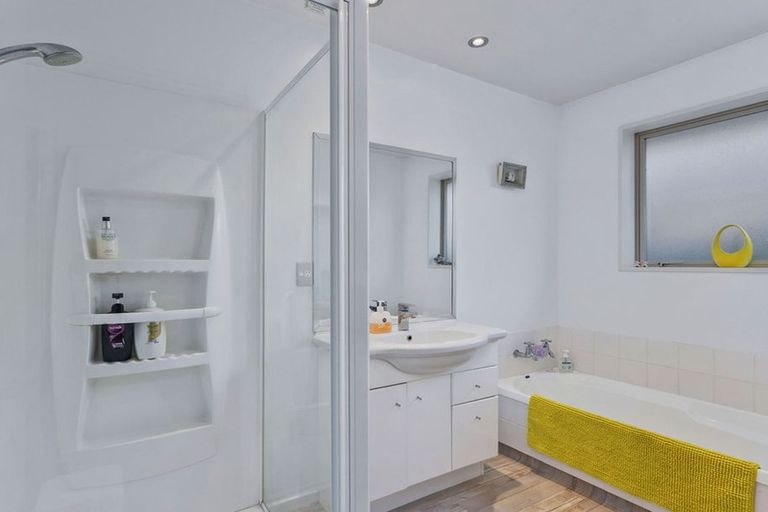 Photo of property in 27 Dryden Avenue, Rolleston, 7614