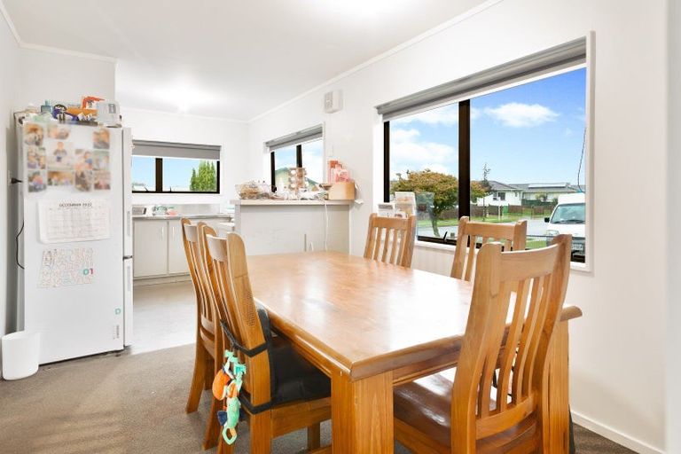 Photo of property in 50 Odlin Crescent, Nawton, Hamilton, 3200