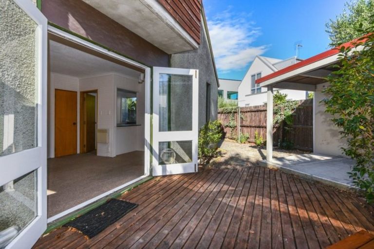Photo of property in 1/18 Champion Street, Edgeware, Christchurch, 8013