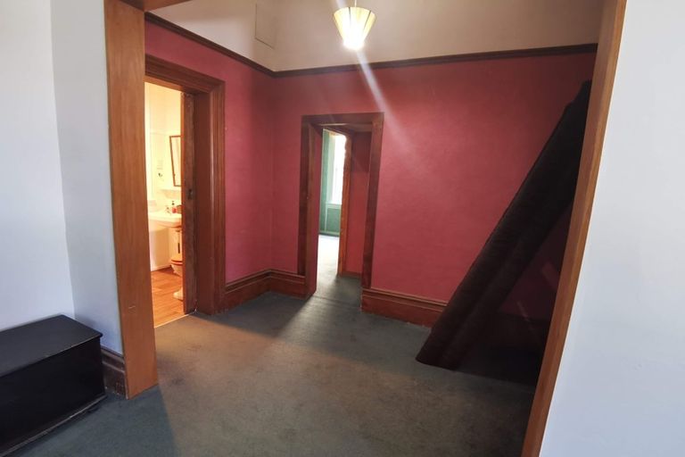 Photo of property in 105 Tasman Street, Mount Cook, Wellington, 6021