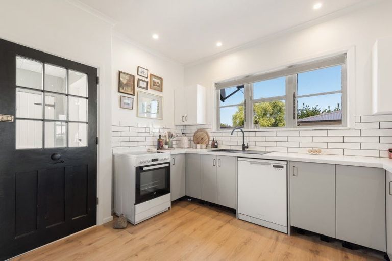 Photo of property in 4 Oxford Street, East Gore, Gore, 9710