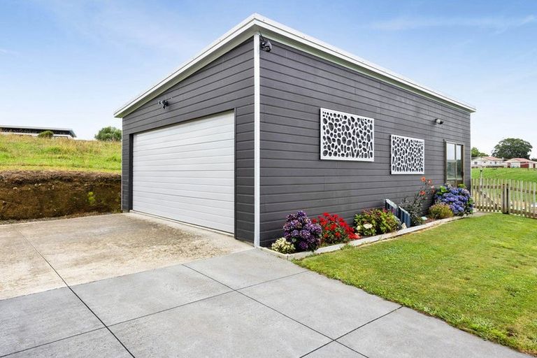 Photo of property in 25c Mason Road, Hawera, 4674