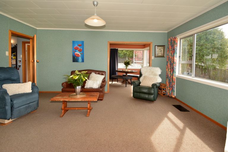 Photo of property in 37 Salmond Street, Halfway Bush, Dunedin, 9010