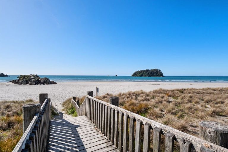 Photo of property in 32 Marine Parade, Mount Maunganui, 3116