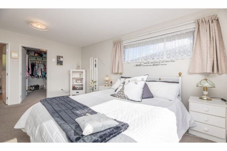 Photo of property in 5 Kestrel Place, Woolston, Christchurch, 8023