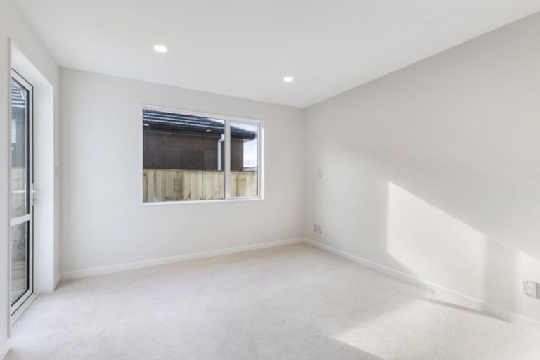 Photo of property in 17 Kare Ariki Place, Pukekohe, 2120