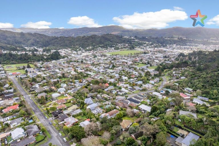 Photo of property in 49 Manuka Street, Stokes Valley, Lower Hutt, 5019