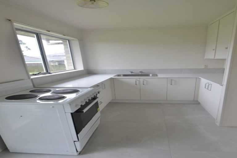 Photo of property in 185 Ti Rakau Drive, Pakuranga Heights, Auckland, 2010