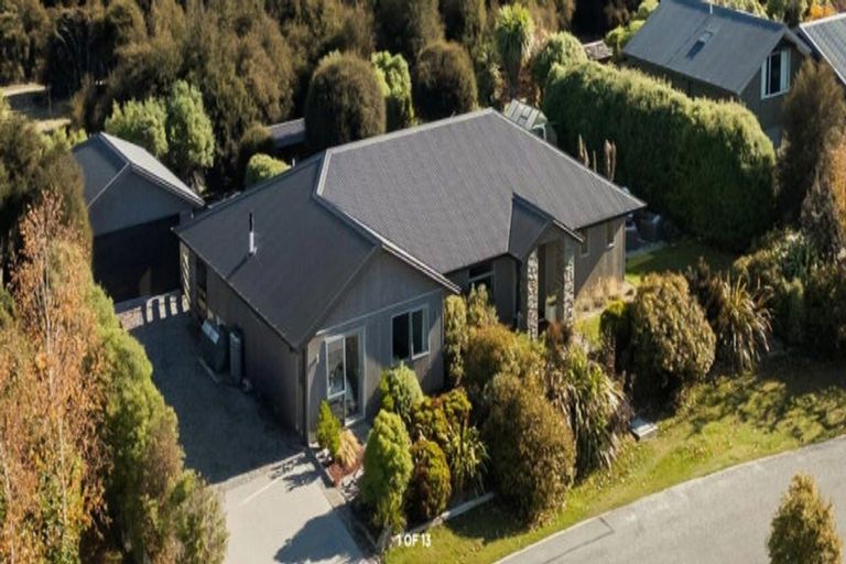 Photo of property in 11 Hikuwai Drive, Albert Town, Wanaka, 9305
