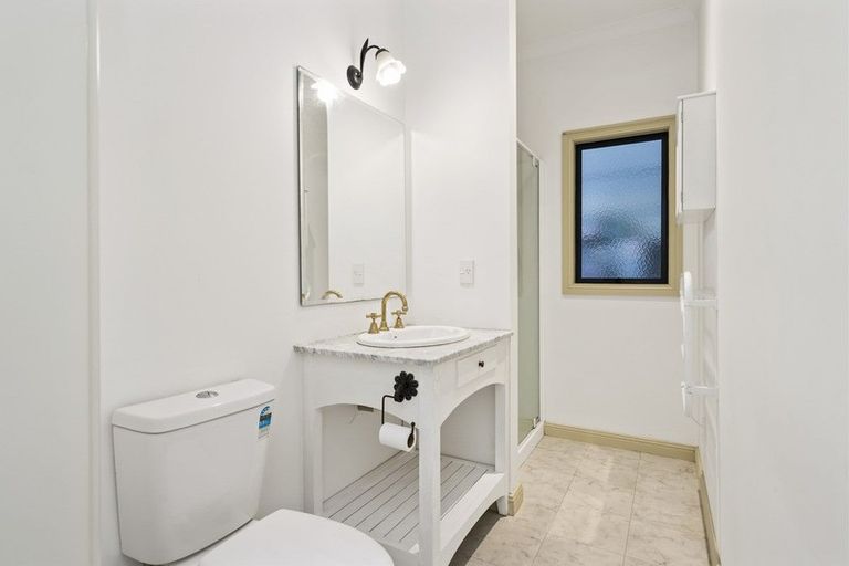 Photo of property in 2 Glenroy Place, Cambridge, 3434