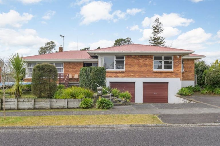 Photo of property in 54 Carlyle Avenue, Chartwell, Hamilton, 3210