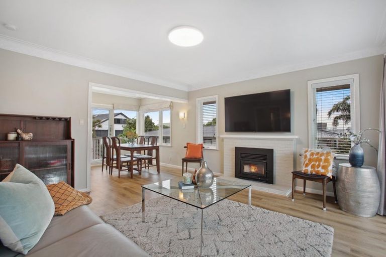 Photo of property in 54 Drake Street, Howick, Auckland, 2014