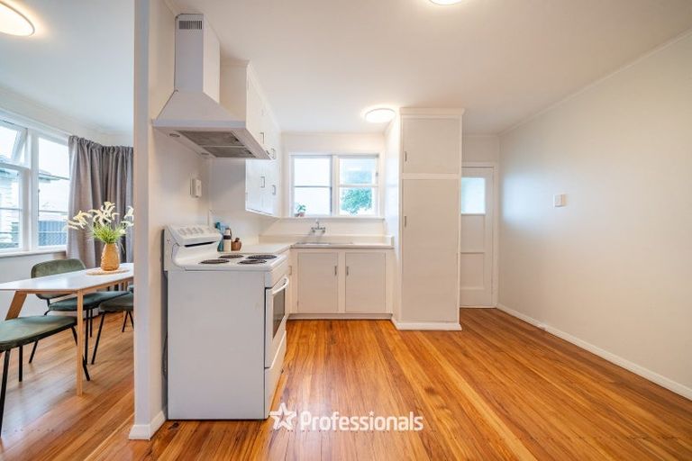 Photo of property in 17 Beth Street, Trentham, Upper Hutt, 5018