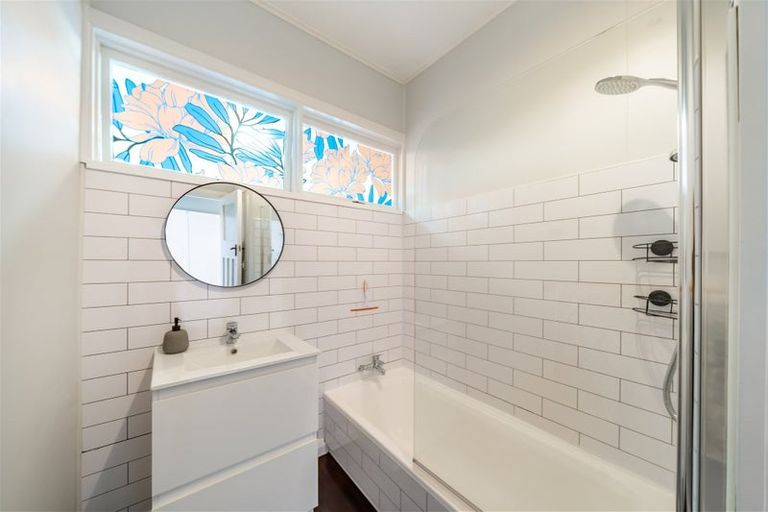 Photo of property in 69 Pine Avenue, Ebdentown, Upper Hutt, 5018