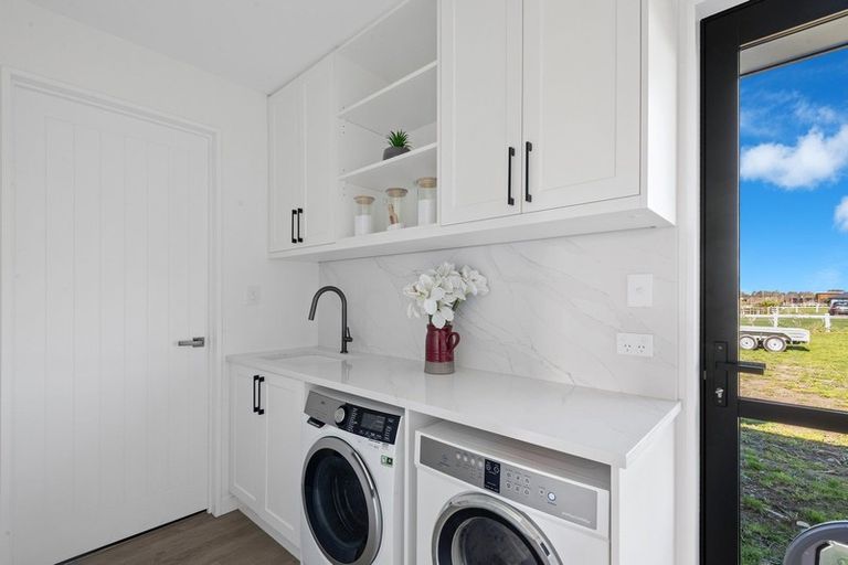 Photo of property in 2 Coles Lane, Rolleston, 7614