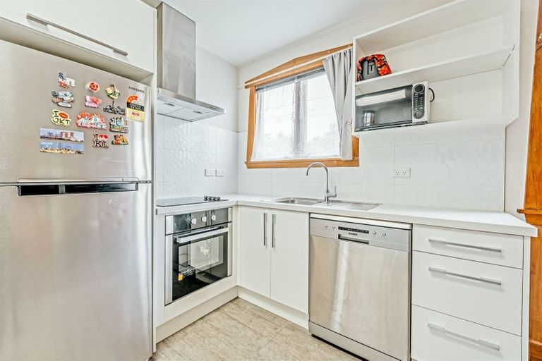 Photo of property in 21 Wyon Street, Linwood, Christchurch, 8062