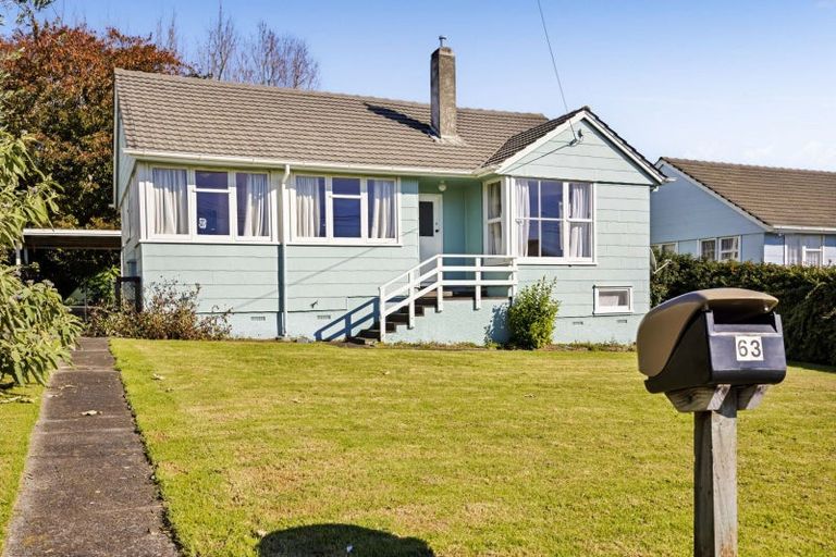 Photo of property in 63 Cook Street, Marfell, New Plymouth, 4310