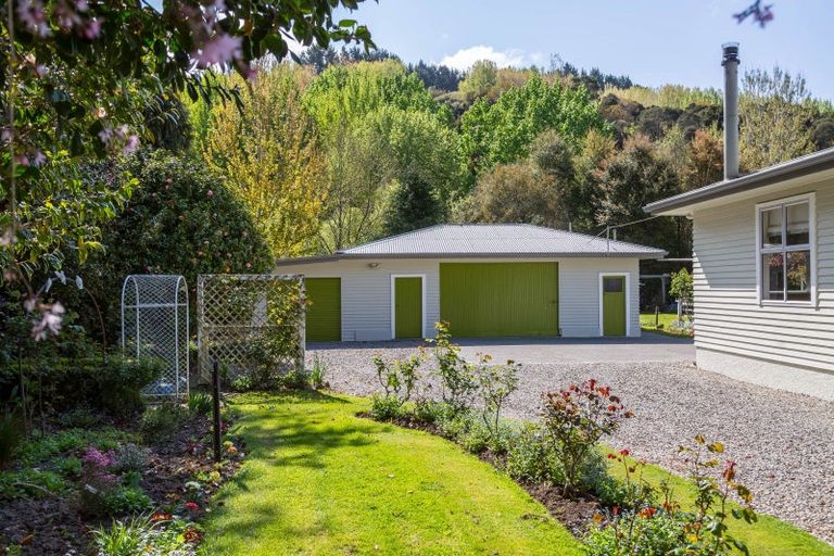 Photo of property in 2531 Masterton Castlepoint Road, Mangapakeha, Masterton, 5889