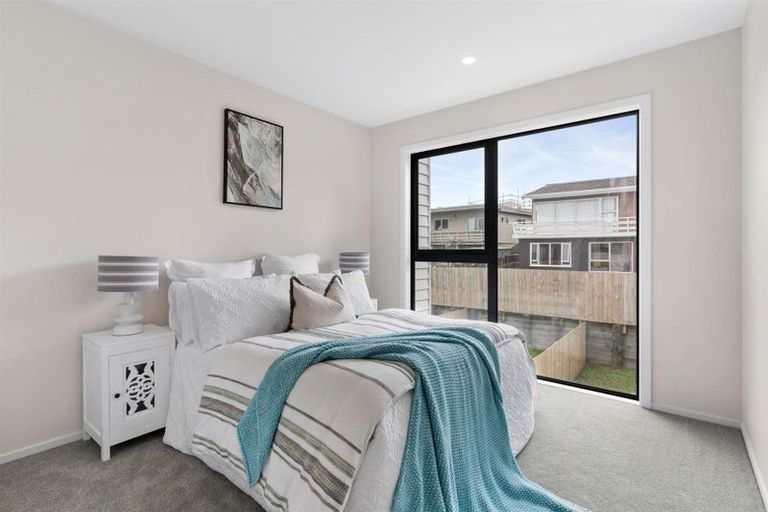 Photo of property in 15 Impatiens Lane, Massey, Auckland, 0614