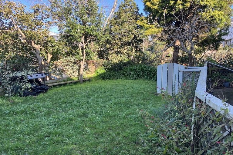 Photo of property in 47a Matai Road, Stanmore Bay, Whangaparaoa, 0932