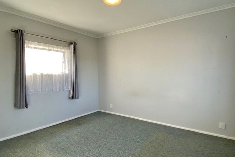 Photo of property in 2 Williams Crescent, Maketu, 3189