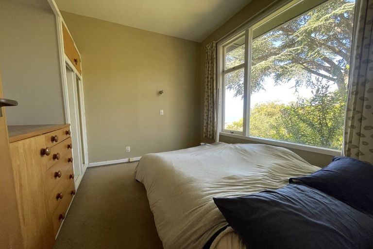 Photo of property in 116 Moncks Spur Road, Redcliffs, Christchurch, 8081