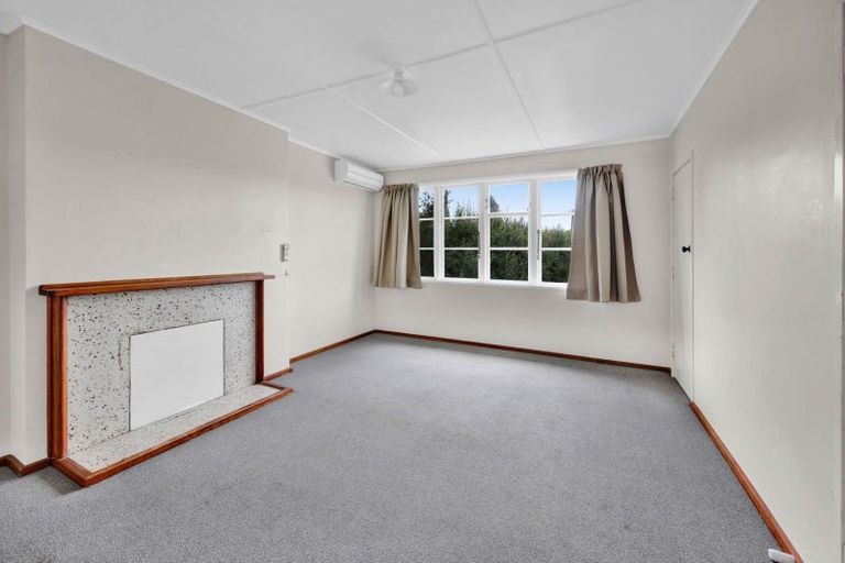 Photo of property in 14 Essex Street, Stratford, 4332
