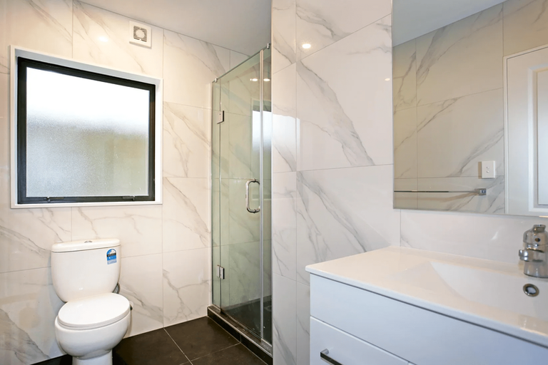 Photo of property in 112a Longford Park Drive, Takanini, 2112