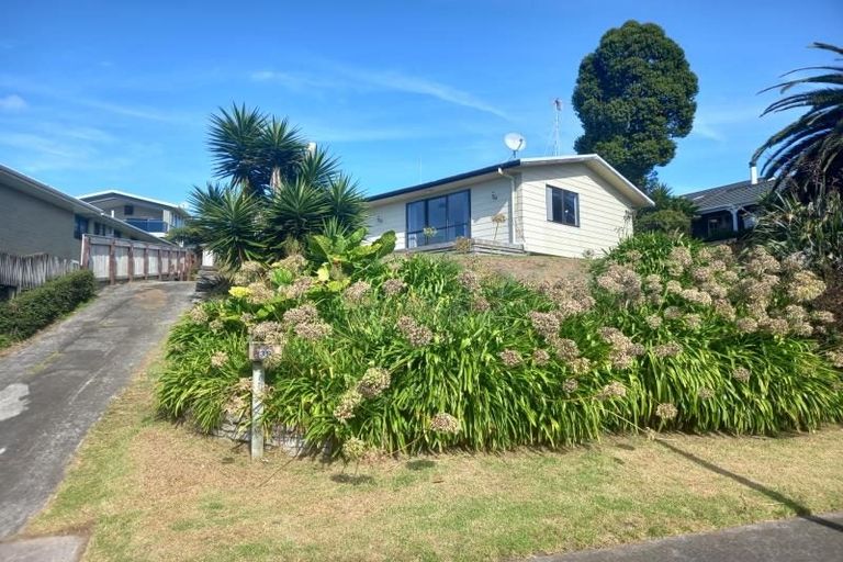 Photo of property in 39 Glamis Avenue, Bell Block, New Plymouth, 4312