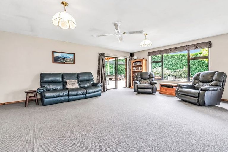 Photo of property in 1 Everett Street, Coalgate, 7673