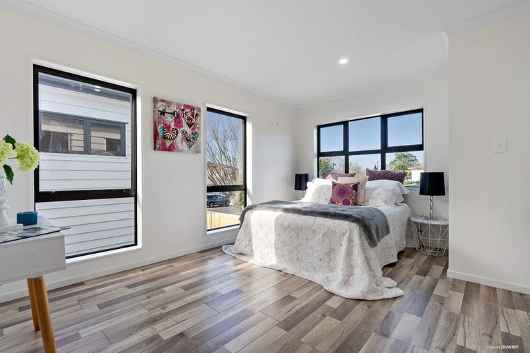 Photo of property in 35c Laurie Avenue, Papakura, 2110