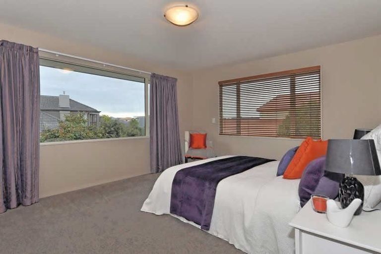 Photo of property in 17 Jasper Place, Northwood, Christchurch, 8051