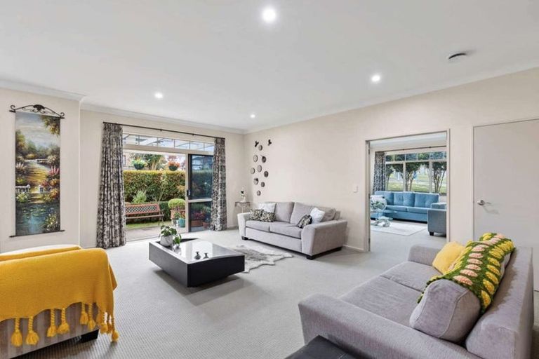 Photo of property in 27 Amaretto Avenue, Flat Bush, Auckland, 2019
