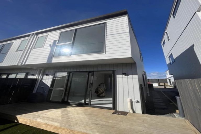 Photo of property in 8/17 Parker Avenue, New Lynn, Auckland, 0600