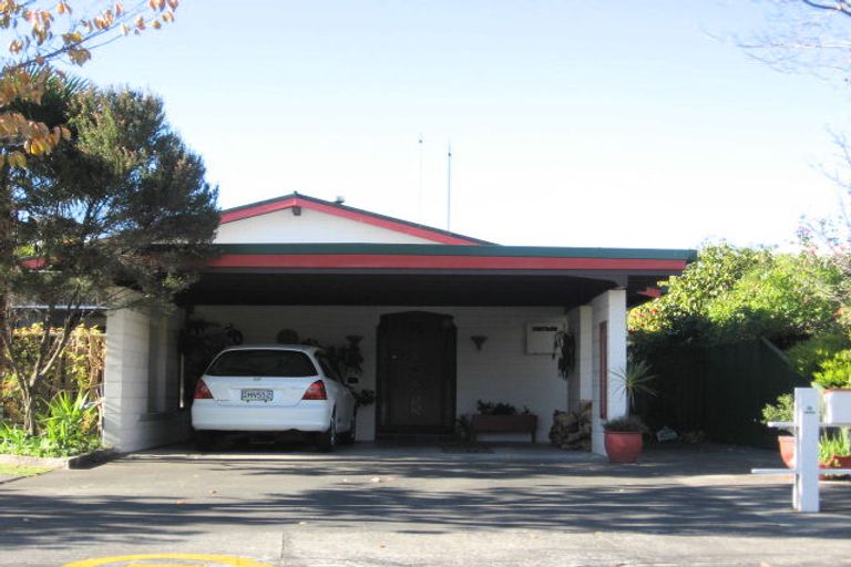 Photo of property in 11 Moorhouse Street, Taradale, Napier, 4112